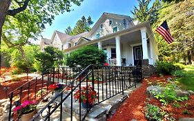 Pump House Inn & Spa